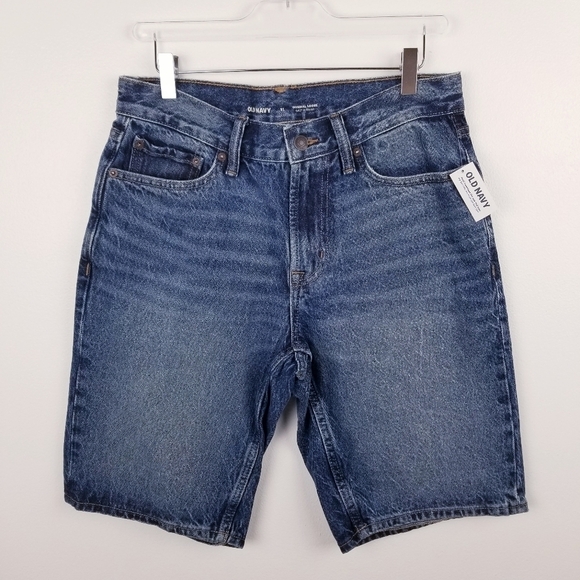 Old Navy #826053  Built-In-Tough Original Loose Denim Jean Shorts NWT size 31 - Picture 1 of 8